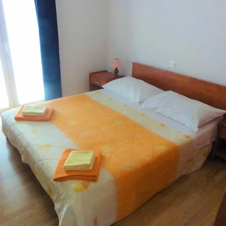 House Helena Apartment Primosten