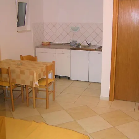 House Helena Apartment *