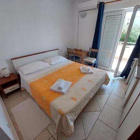 House Helena Apartmán *