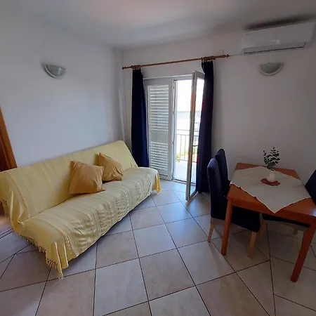 House Helena * Primošten