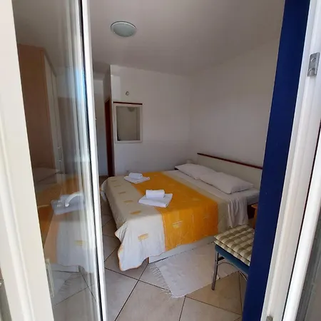 Διαμέρισμα House Helena *