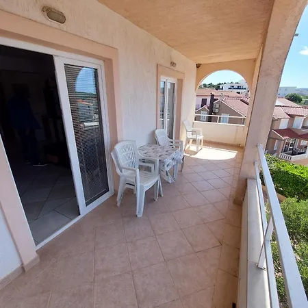 House Helena Apartmán