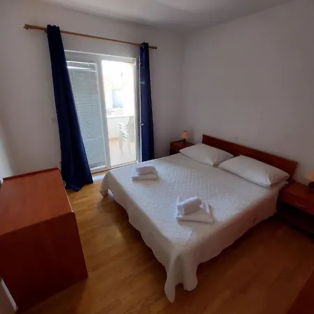 House Helena Apartmán