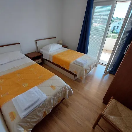 House Helena * Primošten