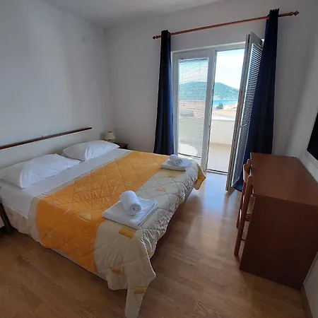 House Helena Apartmán