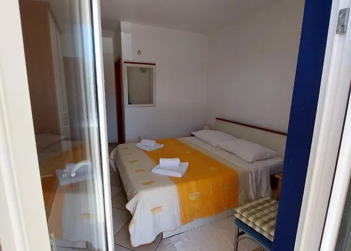 Lägenhet House Helena *