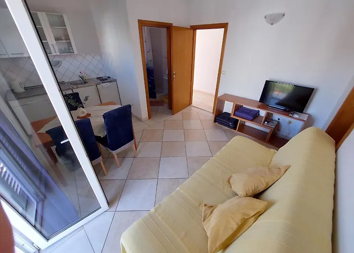 Apartment House Helena