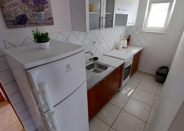 Apartment House Helena *